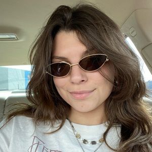 Meet your Posher, Daisy